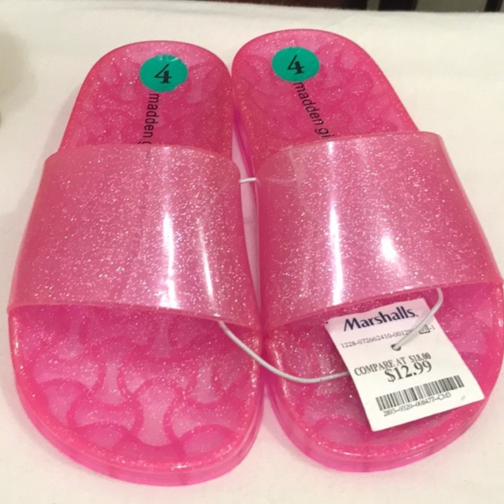 Cute pink/silver sparkles sandals 💓